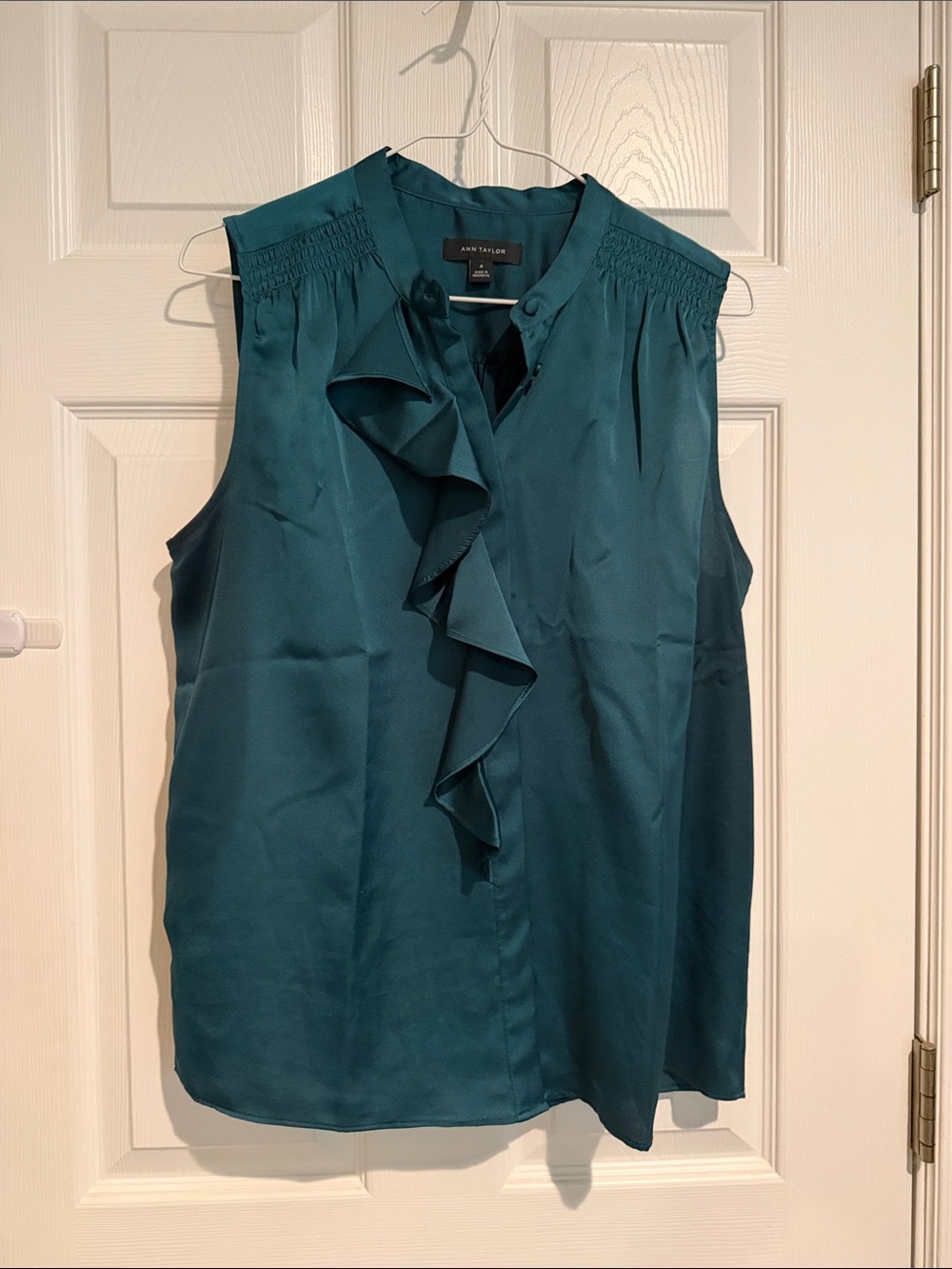 Ann Taylor Teal Ruffle Front Sleeveless Top